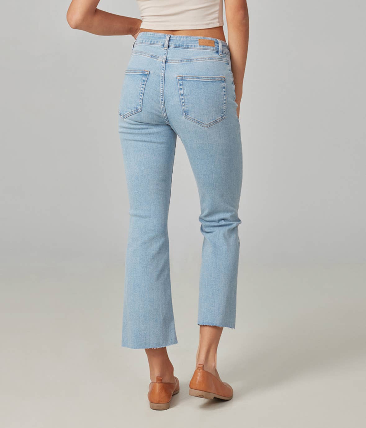 Billie Bootcut Jean in Light Wash