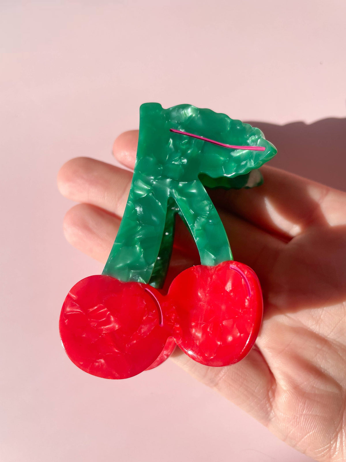 Cherry Claw Clip // Cellulose Acetate 