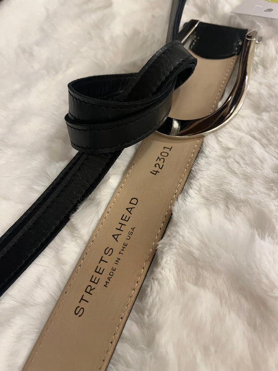SIL Closure Tie Belt