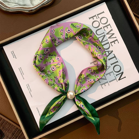 ALL-MATCH MAGIC PEARL MAGNETIC BUCKLE SILK SCARF in Garden Green