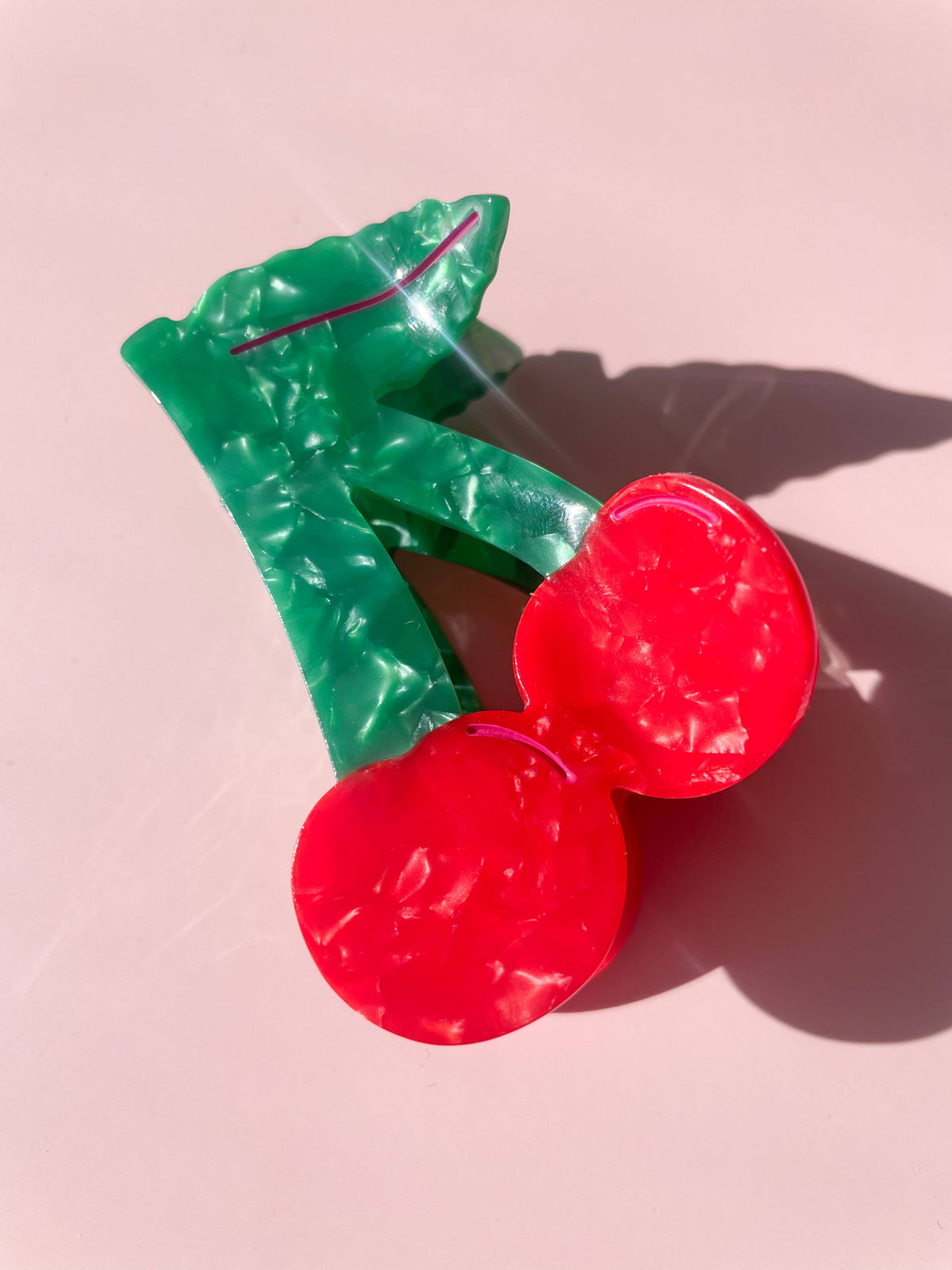 Cherry Claw Clip // Cellulose Acetate 